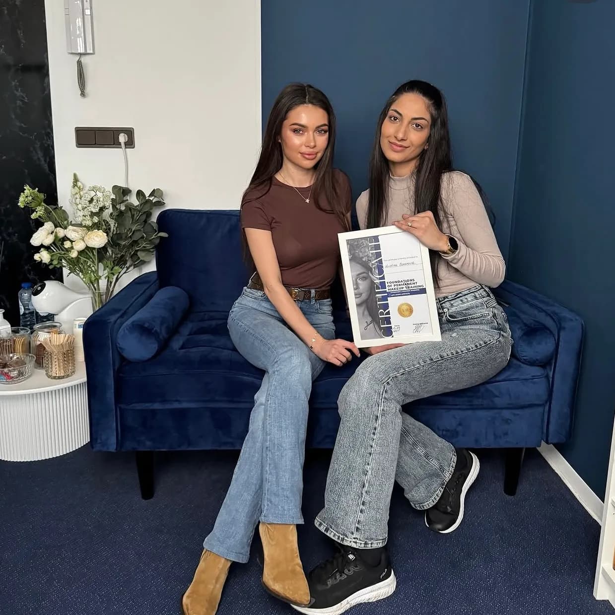 Basic Course — Brows & Lips — Graduates 8